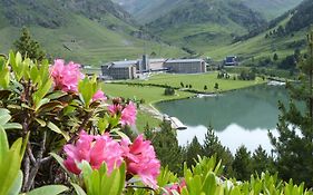 Apartaments Vall De Nuria